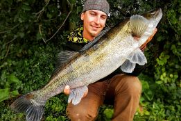 Spinning and lure fishing